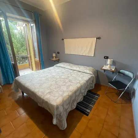 Su Campanile Πανσιόν Baunei