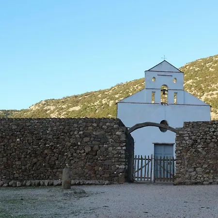 Pensionat Su Campanile Baunei
