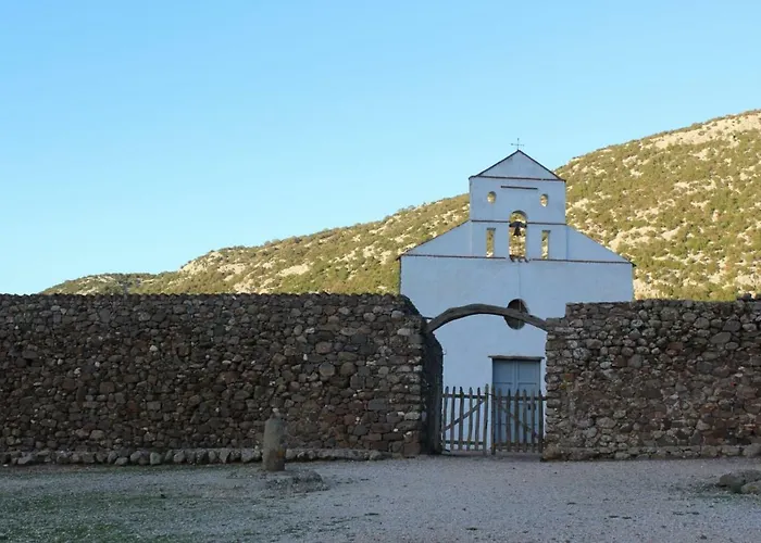 招待所 Su Campanile 包内伊